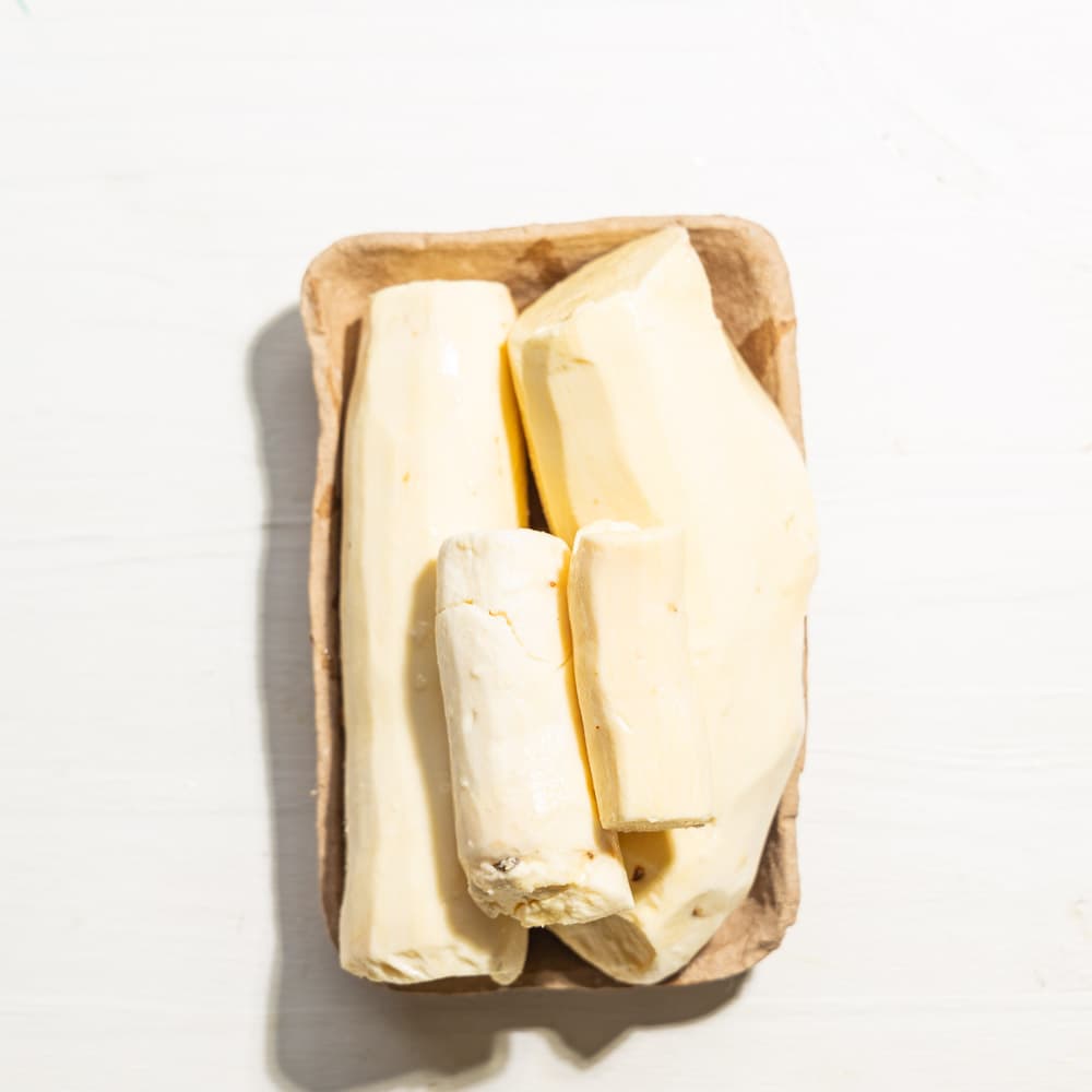 Mandioca Descascada Unidade 1kg