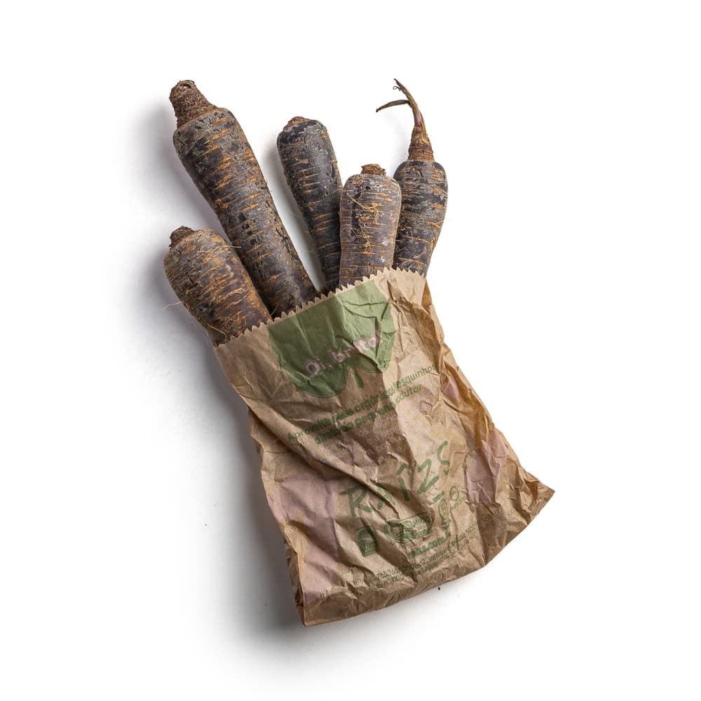 Cenoura Roxa Orgânica (500g - 600g) - Raízs